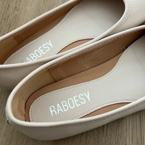 NWOT - Raboesy Tabi Ballet Flats (White) - Size 8 - Picture 4 of 7